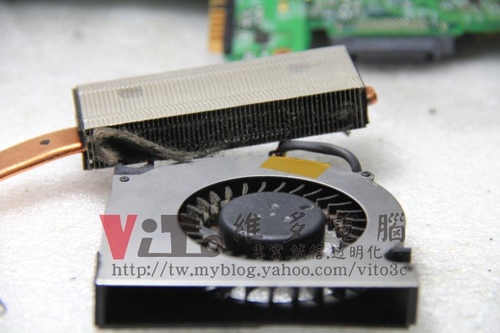 (筆電維修)華碩 ASUS F5V 沒畫面~開機不顯示~開機有音效~但沒畫面顯示~ATI顯卡故障維修實例 (筆電維修)華碩 ASUS F5V 沒畫面~開機不顯示~開機有音效~但沒畫面顯示~ATI顯卡故障維修實例