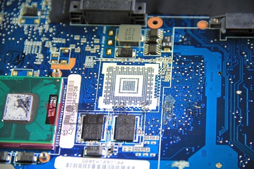(筆電維修)華碩 ASUS W7S 開機白畫面~漸漸變咖啡色~有線條產生~顯示卡故障通病維修實例