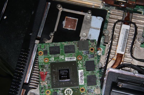 (筆電維修)宏碁 ACER ASPIRE 5920G 顯卡畫面顯示異常~無法進作業系統~顯卡維修實例