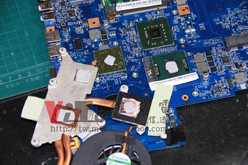 (筆電維修)宏碁 ACER ASPIRE 5738ZG 電源無法開機~電池可正常開機~插電後電源燈閃爍4次維修實例