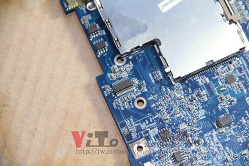 (筆電維修)聯想 LENOVO Y410 不過電~無法開機維修實例(壞很大)