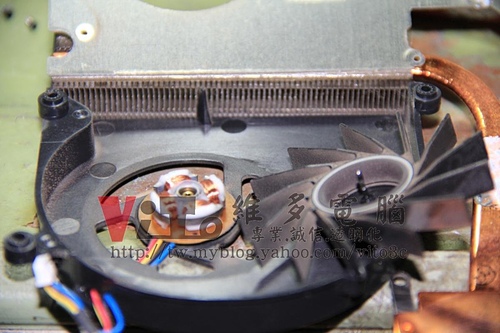 (筆電維修)華碩 ASUS K40AB 無法開機~開機沒畫面~開機黑屏~不定時當機維修實例
