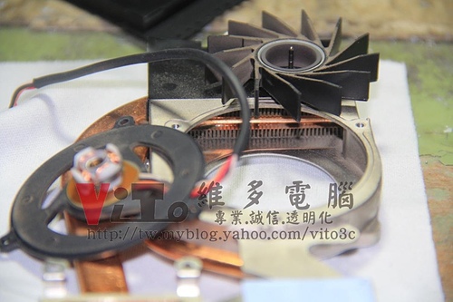 (筆電維修)華碩 ASUS W7S 開機白畫面~畫面漸變咖啡色~有線條產生~顯示卡故障通病維修實例 (筆電維修)華碩 ASUS W7S 開機白畫面~畫面漸變咖啡色~有線條產生~顯示卡故障通病維修實例