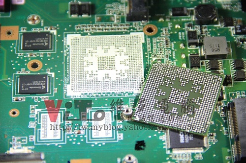 (筆電維修)華碩 ASUS F3SV 多格畫面~畫面六分割~顯卡過熱故障~畫面顯示異常維修實例