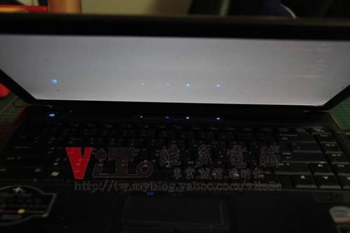 (筆電維修)惠普 COMPAQ Presario V3700 (V3708TX) 有背光沒畫面~N社顯卡過熱黑屏~升級溫控顯卡維修實例