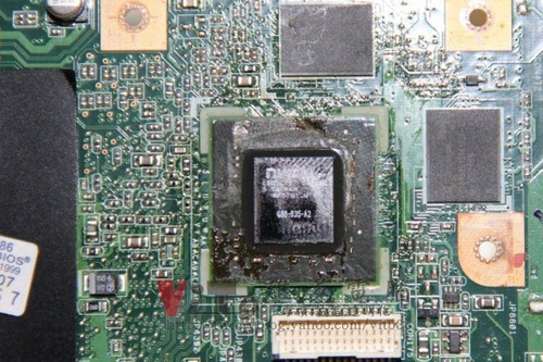 (筆電維修)華碩 ASUS F6S 9300M 顯卡獨顯破圖維修實例
