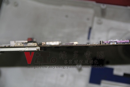(AIO電腦維修)新力 SONY VAIO PCG-281L 顯卡故障出現線條~開機彩色線條~畫面顯示異常~開機沒畫面~NVIDIA顯卡故障通病維修實例