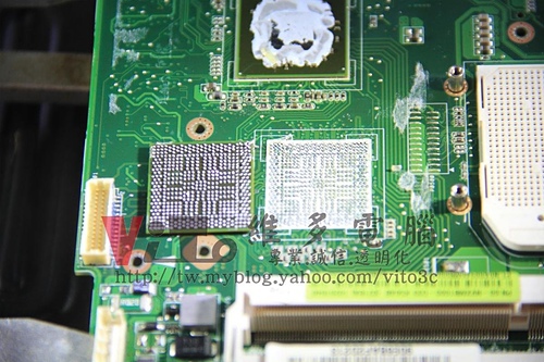 (筆電維修)華碩 ASUS K50AB 開機後可過電沒畫面顯示~~風扇一直高速運轉~有時可開機~不定時當機~北橋故障維修實例