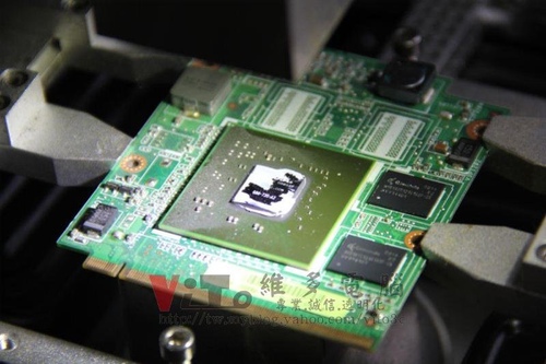 (筆電維修)華碩 ASUS F8SG 開機沒畫面~有開機聲沒影像~顯卡故障維修實例