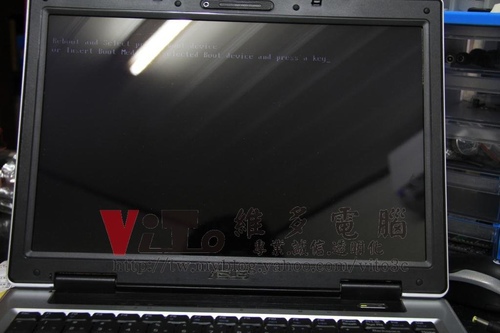 (筆電維修)華碩 ASUS A8DC 畫面異常~顯卡過熱花屏~一直重複開機~開機有聲無影維修實例