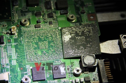 (筆電維修)微星 MSI EX600 開機畫面反白有條紋~顯卡通病故障維修實例 (筆電維修)微星 MSI EX600 開機畫面反白有條紋~顯卡通病故障維修實例