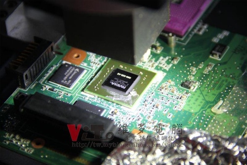 (筆電維修)華碩 ASUS F6S 畫面分格~畫面顯示六分割~9300M G顯卡故障維修實例 (筆電維修)華碩 ASUS F6S 畫面分格~畫面顯示六分割~9300M G顯卡故障維修實例