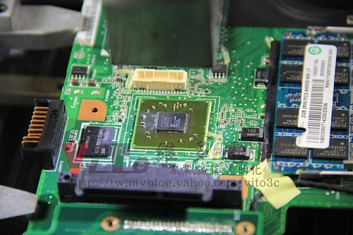 (筆電維修)華碩 ASUS F6VE 開機有音效沒畫面顯示~開機黑屏~無法開機~ATI顯示卡故障通病維修實例 (筆電維修)華碩 ASUS F6VE 開機有音效沒畫面顯示~開機黑屏~無法開機~ATI顯示卡故障通病維修實例