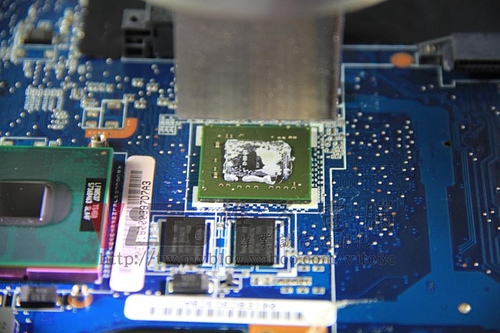 (筆電維修)華碩 ASUS W7S 割六畫面~畫面多格~畫面條紋亂碼~顯示卡過熱故障通病維修實例 (筆電維修)華碩 ASUS W7S 割六畫面~畫面多格~畫面條紋亂碼~顯示卡過熱故障通病維修實例