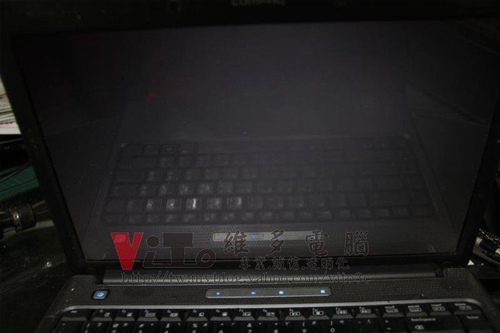 (筆電維修)康柏 COMPAQ Presario V3000 (V3806TX) 開機有背光但沒畫面~NVIDIA顯卡故障維修實例