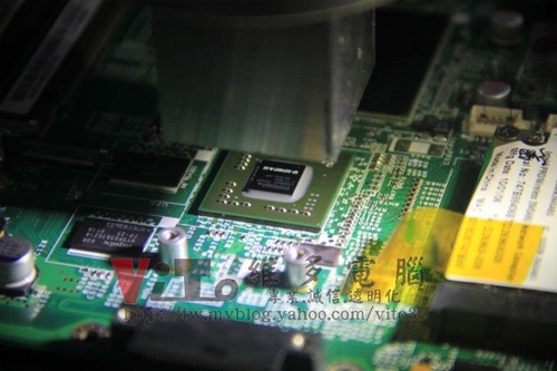 (筆電維修)宏碁 ACER Aspire 5572WXMi 畫面顯示異常~顯卡破圖花屏維修實例