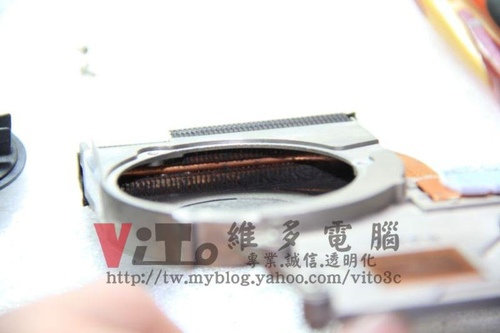 (筆電維修)惠普 HP Pavilion DV2000(DV2603TX) 開機綠色線條~顯卡故障六畫面分割~NVIDIA顯卡故障通病維修實例