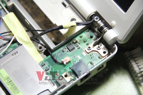 (筆電維修)華碩 ASUS U5F 筆電插電後~電源燈熄滅~主機板短路維修實例