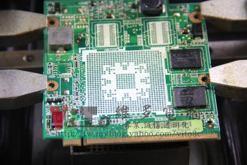 (筆電維修)華碩 ASUS F8SG 顯卡過熱故障~開機沒畫面~開機後斷電~無法開機維修實例 (筆電維修)華碩 ASUS F8SG 顯卡過熱故障~開機沒畫面~開機後斷電~無法開機維修實例
