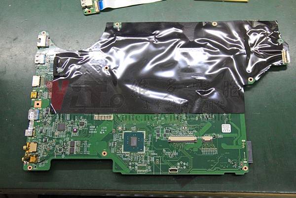MSI GE72 6QD 主機板特寫