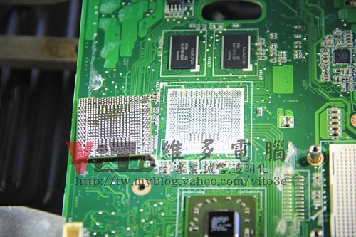 (筆電維修)華碩 ASUS K50AB 開機後可過電沒畫面顯示~~風扇一直高速運轉~有時可開機~不定時當機~北橋故障維修實例