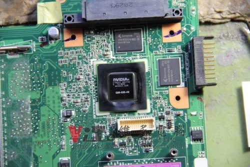 (筆電維修)華碩 ASUS F6S 畫面分格~畫面顯示六分割~9300M G顯卡故障維修實例 (筆電維修)華碩 ASUS F6S 畫面分格~畫面顯示六分割~9300M G顯卡故障維修實例