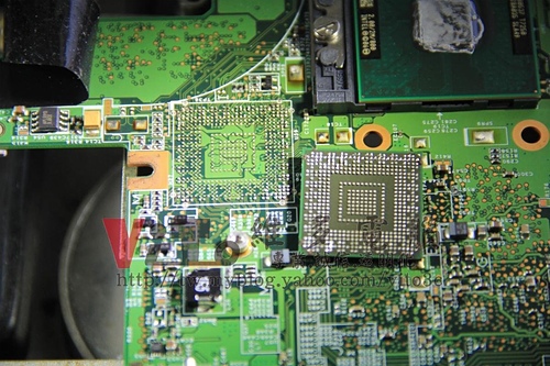 (筆電維修)惠普 HP Pavilion DV2500 (DV2610TX) 開機沒有畫面顯示~背光有亮~畫面全黑~開機黑屏~8400MG顯卡故障通病維修實例