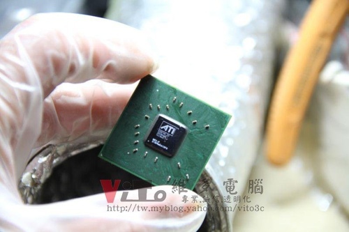 (筆電維修)聯想LENOVO代工 朝陽E390 開機條紋破圖維修實例