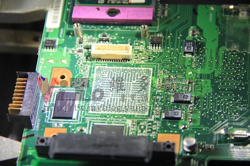 (筆電維修)華碩 ASUS F6V 開機沒畫面~開機沒反應~無法開機~顯卡故障維修實例