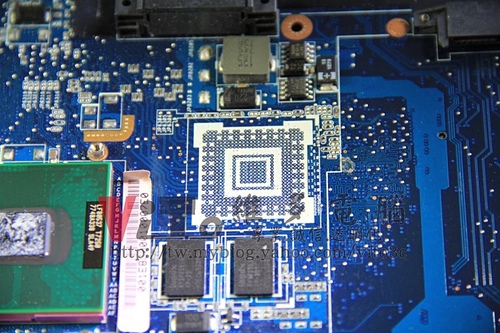 (筆電維修)華碩 ASUS W7S 顯示卡過熱通病~開機畫面異常~更換升級2012年生產週期改良型顯示卡晶片維修實例 (筆電維修)華碩 ASUS W7S 顯示卡過熱通病~開機畫面異常~更換升級2012年生產週期改良型顯示卡晶片維修實例