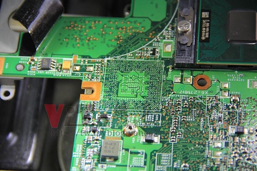 (筆電維修)惠普 HP DV2000 DV2500(2515TX) 分割六畫面~畫面多格~畫面條紋亂碼~顯示卡過熱故障通病維修實例 (筆電維修)惠普 HP DV2000 DV2500(2515TX) 分割六畫面~畫面多格~畫面條紋亂碼~顯示卡過熱故障通病維修實例