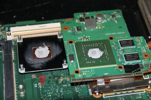 (筆電維修)東芝 TOSHIBA A200 開機沒畫面~過熱當機~藍底白字維修實例