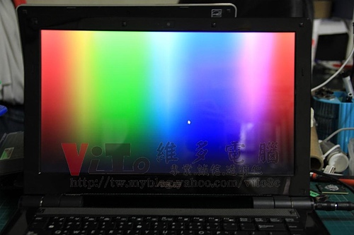(筆電面板維修)華碩 ASUS U80V 面板破裂~液晶破裂~筆電LCD破裂更換維修實例