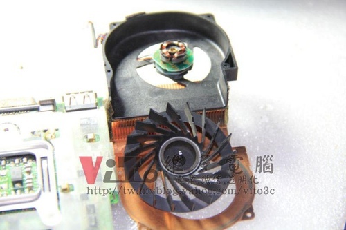(筆電維修)聯想 LENOVO IBM X61 主機板燒毀有燒焦味~主機板短路維修實例