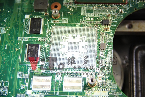 (筆電維修)康柏 COMPAQ DV6000(DV6215TX) 畫面反白變色~螢幕顯示異常~外接VGA顯示亂碼~顯卡故障通病維修實例