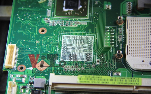(筆電維修)華碩 ASUS K40AB 開機沒畫面~開機沒反應~開機後風扇狂轉~黑屏無法開機維修實例