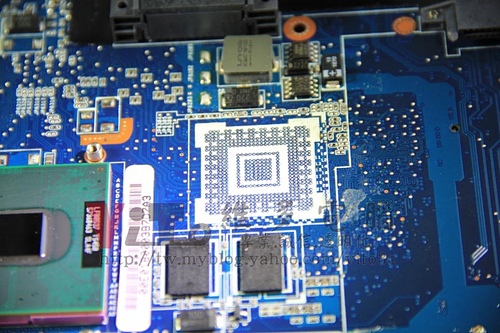 (筆電維修)華碩 ASUS W7S 割六畫面~畫面多格~畫面條紋亂碼~顯示卡過熱故障通病維修實例 (筆電維修)華碩 ASUS W7S 割六畫面~畫面多格~畫面條紋亂碼~顯示卡過熱故障通病維修實例