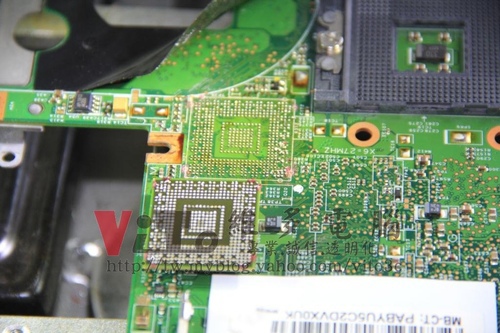 (筆電維修)惠普 COMPAQ Presario V3700 (V3708TX) 有背光沒畫面~N社顯卡過熱黑屏~升級溫控顯卡維修實例