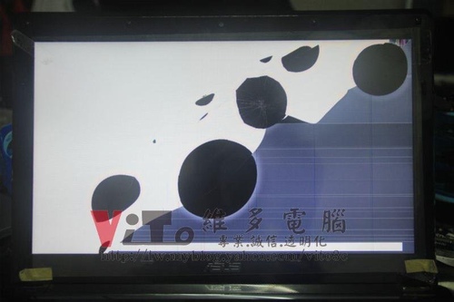 (筆電維修)華碩 ASUS A42J 面板破裂更換維修實例