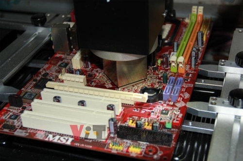 (主機板維修)微星 MSI K9N4 ULTRA 作業系統藍底白字當機維修