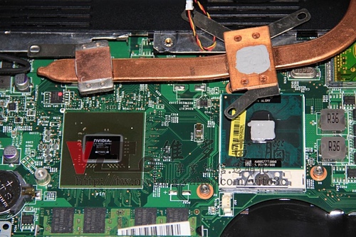 (筆電維修)微星 MSI CR400 開機沒畫面~開機黑屏~自動關機~開機後斷電~CPU供電異常維修實例
