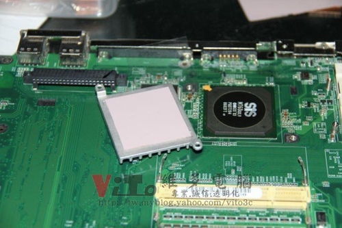(筆電維修)華碩 ASUS A6U 開機畫面顯示異常~開機斷電維修實例