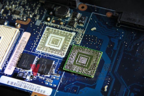 (筆電維修)華碩 ASUS W7J 開機白畫面~畫面反白後出現條紋及彩色線條~GO7400顯卡故障維修實例 (筆電維修)華碩 ASUS W7J 開機白畫面~畫面反白後出現條紋及彩色線條~GO7400顯卡故障維修實例