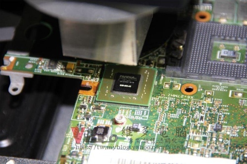(筆電維修)康柏 HP DV2000系列 DV2500 顯卡故障~九宮格破圖~畫面異常~顯卡升級溫控GPU維修