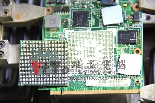 (筆電維修)華碩 ASUS F8SV 畫面分割位移~多個畫面顯示異常~顯示卡故障維修實例 (筆電維修)華碩 ASUS F8SV 畫面分割位移~多個畫面顯示異常~顯示卡故障維修實例