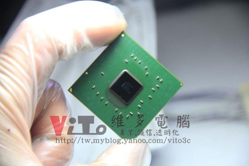 (筆電維修)華碩 ASUS U5F 開機後電源燈亮~但沒畫面顯示~開機黑屏~無法開機維修實例