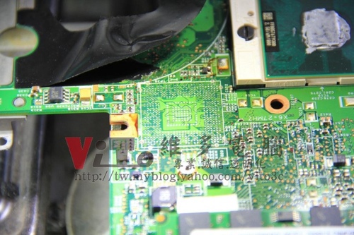(筆電維修)惠普 HP Presario DV2000(DV2756TX) 開機一長兩短B聲~8400M G顯卡故障~升級溫控型顯卡維修實例