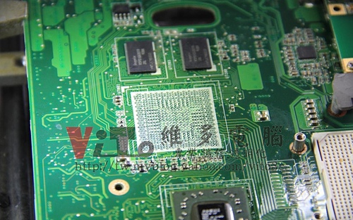 (筆電維修)華碩 ASUS K40AB 開機沒畫面~開機沒反應~開機後風扇狂轉~黑屏無法開機維修實例