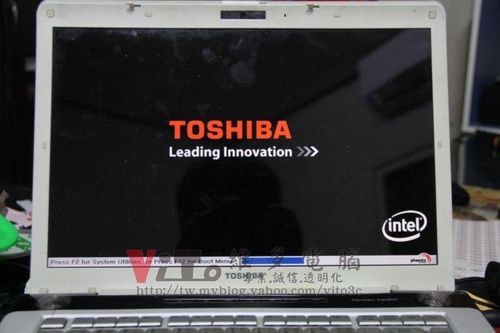 (筆電維修)東芝 TOSHIBA A200 開機沒畫面~過熱當機~藍底白字維修實例