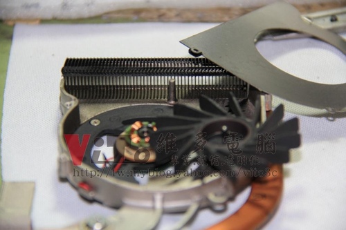 (筆電維修)康柏 COMPAQ CQ40-326AX 上電不過電~無法開機~按開機鍵沒反應維修實例 (筆電維修)康柏 COMPAQ CQ40-326AX 上電不過電~無法開機~按開機鍵沒反應維修實例